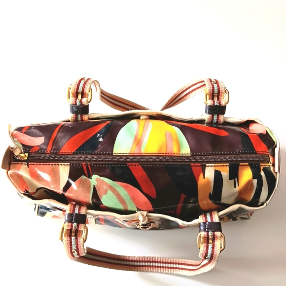 VTG Missoni Y2K vinyl abstract satchel with canvas straps. - Picture 14 of 15